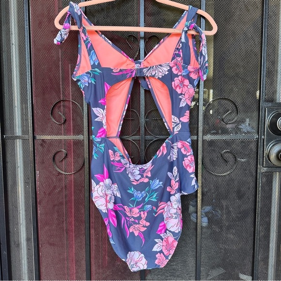 Arizona Jean Co Floral One Piece Bathing Suit Size XXL - Picture 2 of 9